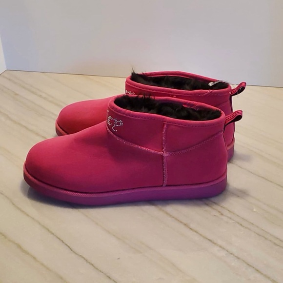 Juicy Kerri Furry Pink Boots Size 7 - Picture 6 of 11